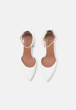 Call It Spring Vegan Daliaa - Klassieke Pumps - White 11 Call It Spring Vegan Daliaa - Klassieke Pumps - White -Call It Spring 01a34362d1894e62a546d105e91a2779
