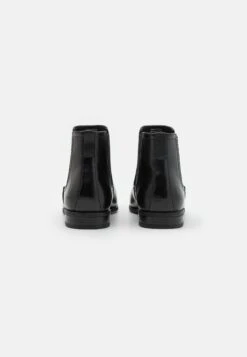 Call It Spring Vegan Harding - Korte Laarzen - Black -Call It Spring 15855cdabc224f2081c4248abe393197