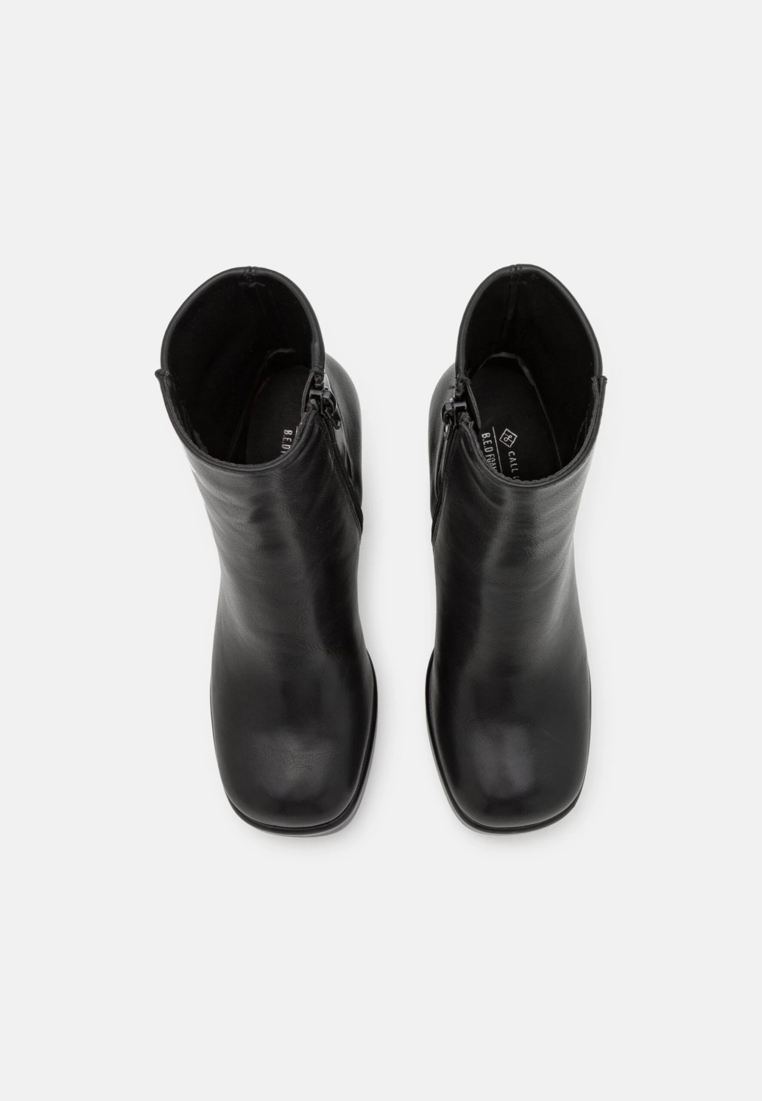 Call It Spring Vegan Izabelle - Enkellaarsjes Met Plateauzool - Black 6 Call It Spring Vegan Izabelle - Enkellaarsjes Met Plateauzool - Black - Afbeelding 6