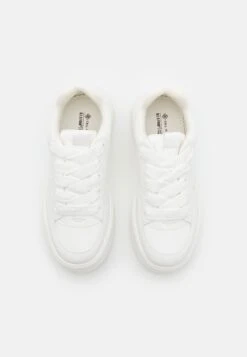 Call It Spring Vegan Kickflip - Sneakers Laag - White 11 Call It Spring Vegan Kickflip - Sneakers Laag - White -Call It Spring 310b5ab36a11471886ab99827c380916