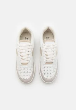 Call It Spring Vegan Courte - Sneakers Laag - Ice 9 Call It Spring Vegan Courte - Sneakers Laag - Ice -Call It Spring 89ba149fef084a5890a2a1530c22186f