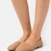 Call It Spring Vegan Samantha - Instappers - Beige Tumbled