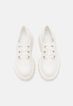 Call It Spring Vegann Shae - Veterschoenen - White -Call It Spring 8e804549edde4ff398f64e2f4918e585