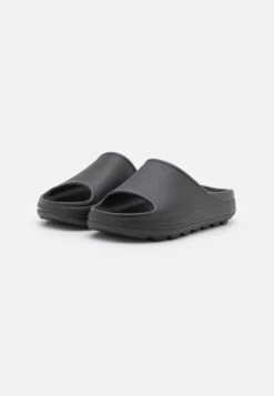 Call It Spring Vegan Julep - Badslippers - Black 8 Call It Spring Vegan Julep - Badslippers - Black -Call It Spring 9695901663d142c090b2b4b343bc9ed4