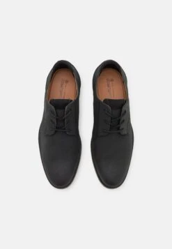 Call It Spring Vegan Robinson - Sportieve Veterschoenen - Black 9 Call It Spring Vegan Robinson - Sportieve Veterschoenen - Black -Call It Spring 99ea25ac786641caa4549be187f367e8