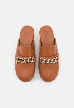 Call It Spring Claudya Vegan- Clogs - Cognac 11 Call It Spring Claudya Vegan- Clogs - Cognac -Call It Spring 9a2c37487edb4735b19a64d09d292b26