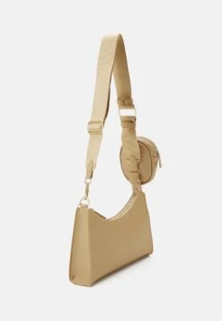 Call It Spring Caloraen Set - Schoudertas - Beige 6 Call It Spring Caloraen Set - Schoudertas - Beige -Call It Spring 9be20ef7a3c54bba9b75a66422942937