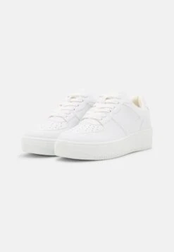 Call It Spring Fresh - Sneakers Laag - White -Call It Spring cc149fde3a594f5bbd053ec6a4f524ef