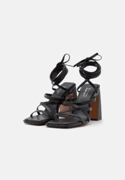 Call It Spring Vegan Carolyna - Sandalen - Black -Call It Spring e473c21f94b748a9b39276974807e24e