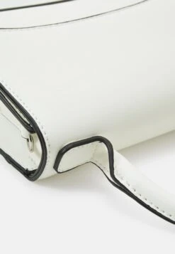 Call It Spring Limmernse - Handtas - White 11 Call It Spring Limmernse - Handtas - White -Call It Spring f5077b7222a44855a8ee4d49a25dc377